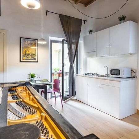 Musician Apartment Colosseo With Piano Roma Exterior foto